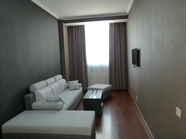 Тбилиси: 2 Bedroom Flat on Kalaubani