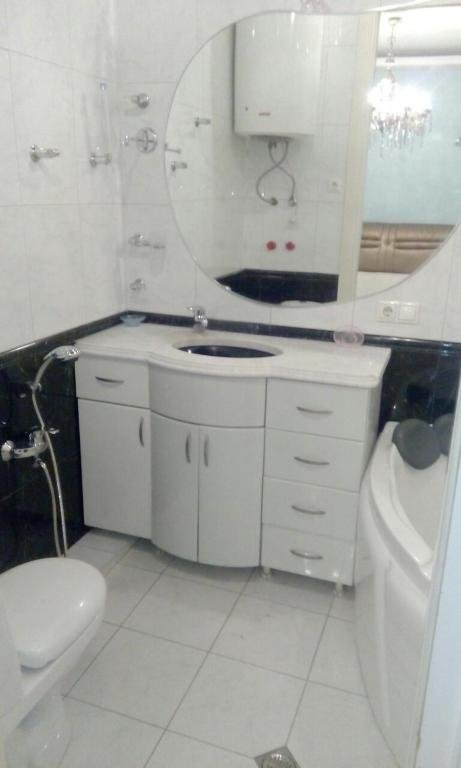 Тбилиси: Apartment on Napareuli 4