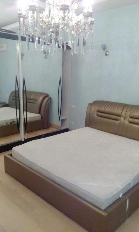 Тбилиси: Apartment on Napareuli 4