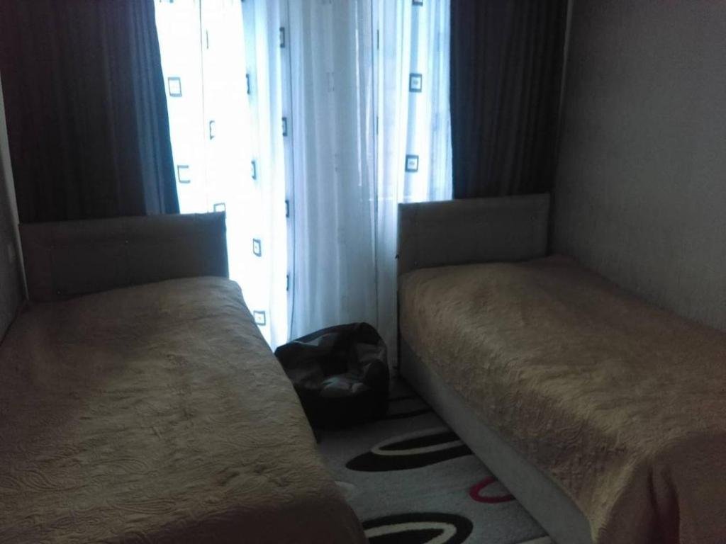 Батуми: Batumi, Chavchavadze 21