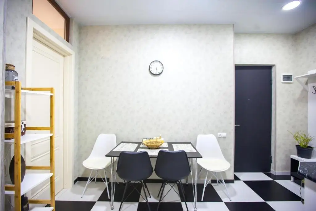 Тбилиси: 2 Bedroom apartment Old City