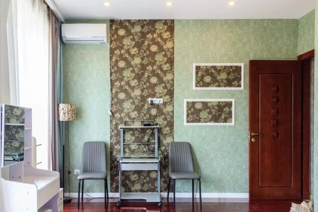 Тбилиси: apartament chovelidze street 8