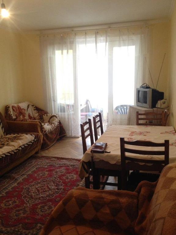 Тбилиси: Apartment on Kavtaradze 68