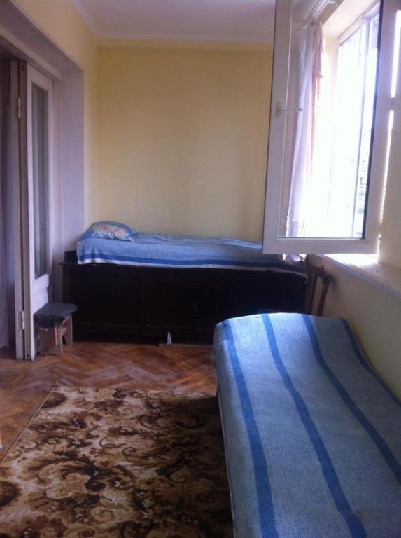 Тбилиси: Apartment on Kavtaradze 68