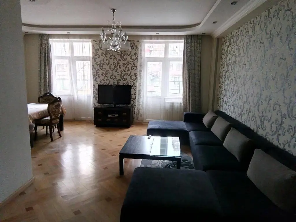 Тбилиси: Apartamenty v Saburtalo