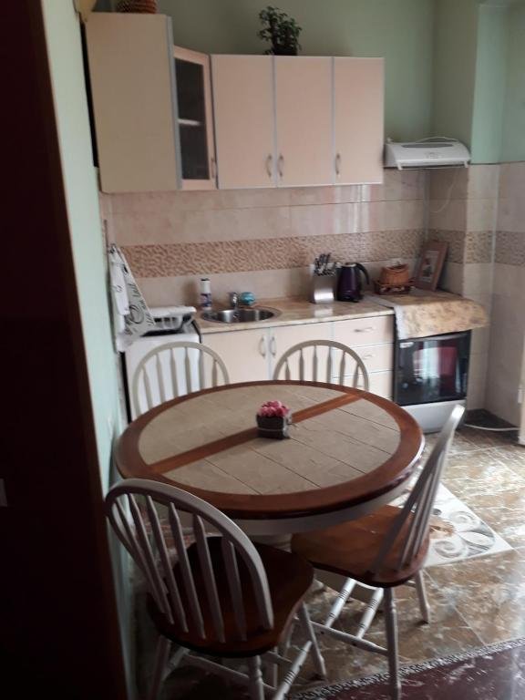 Уреки: Apartamenty v Zhemchuzhine Ureki u Simony