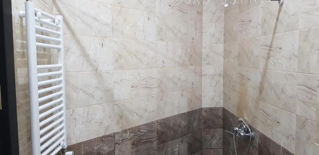 Тбилиси: Apartment in Guramishvili Avenue 17b