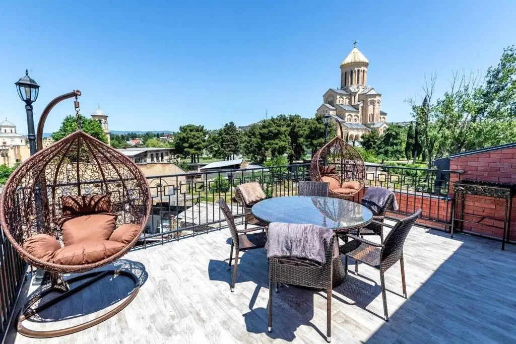 Тбилиси: ?3BR apartment with magnificent view on the city?