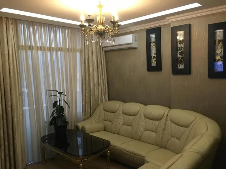 Батуми: Apartment on Abuseridze 73