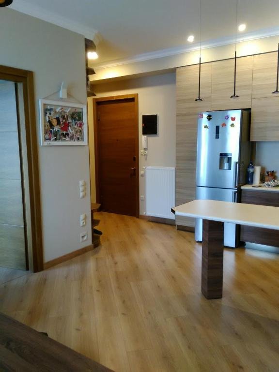 Тбилиси: A Modern studio apartment near Lisi lake