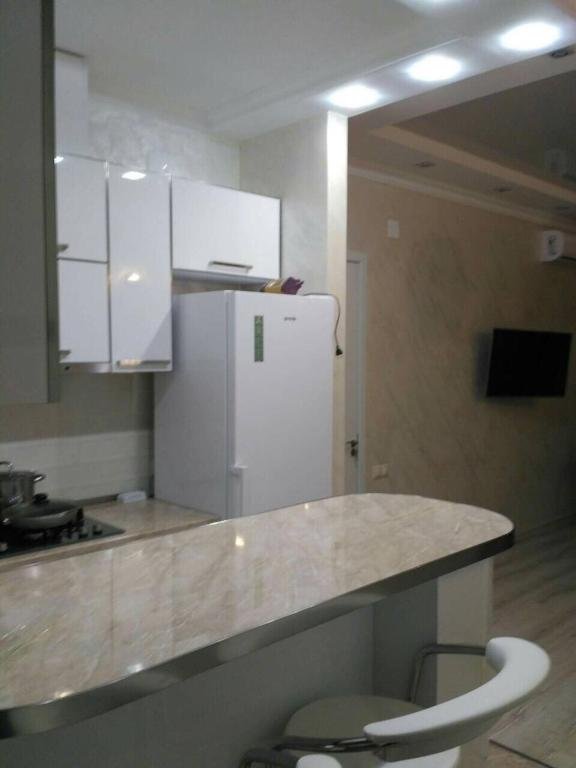 Батуми: Apartment Pirosmani Street 18B