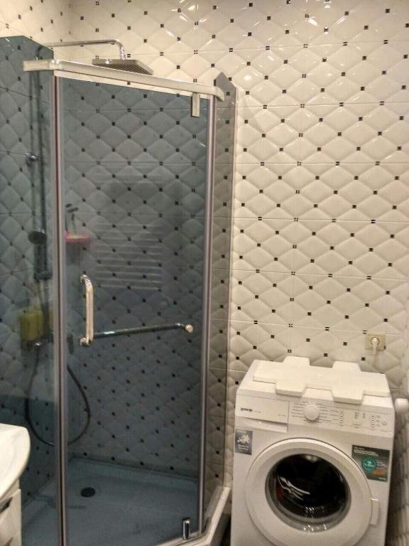 Батуми: Apartment Pirosmani Street 18B