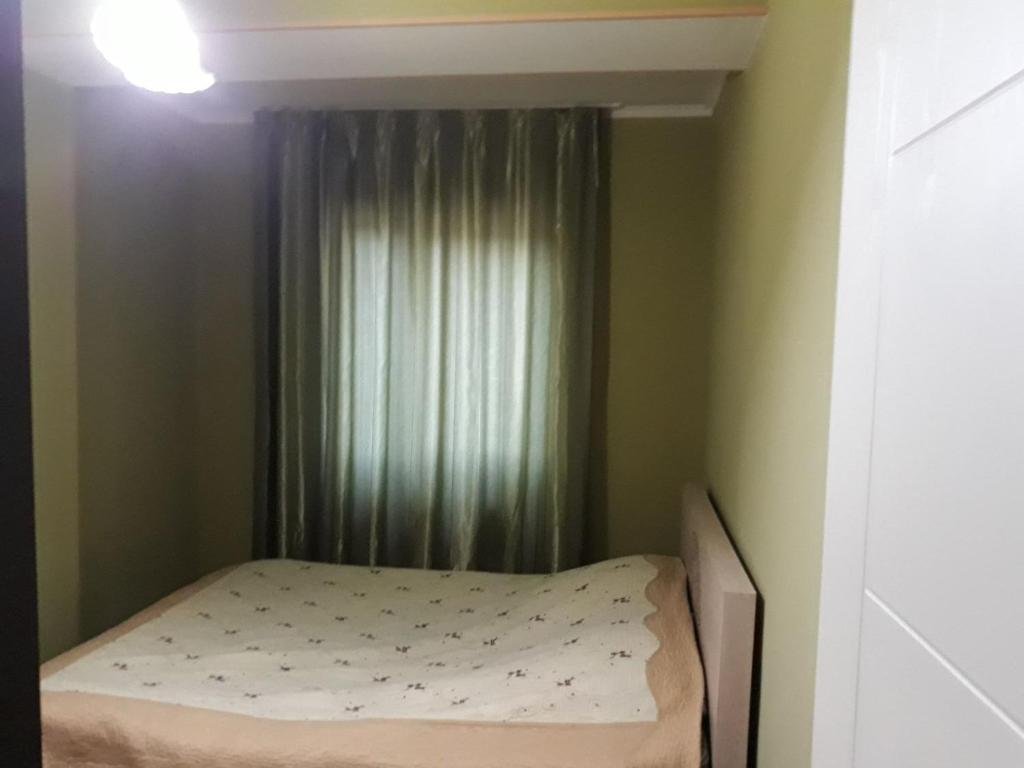 Тбилиси: Apartment on G. Abashvili Street 3