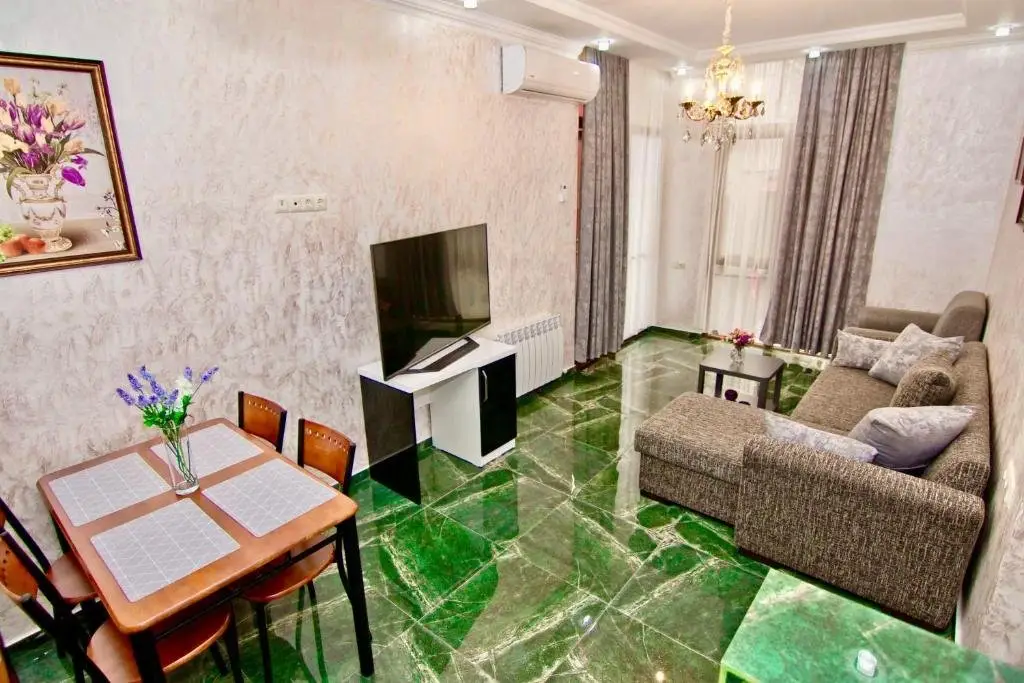 Батуми: Apartments Vaja Pshavela 17