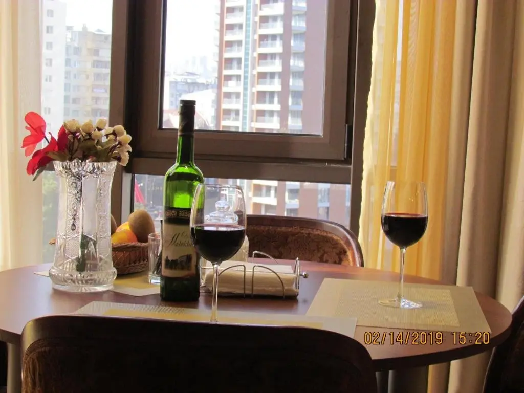 Тбилиси: 1 bedroom apartment in the center of Tbilisi
