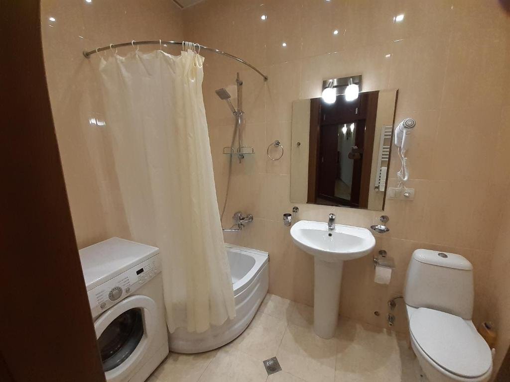 Тбилиси: 1 bedroom apartment in the center of Tbilisi