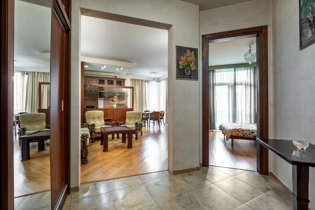 Тбилиси: 1 bedroom apartment in the center of Tbilisi