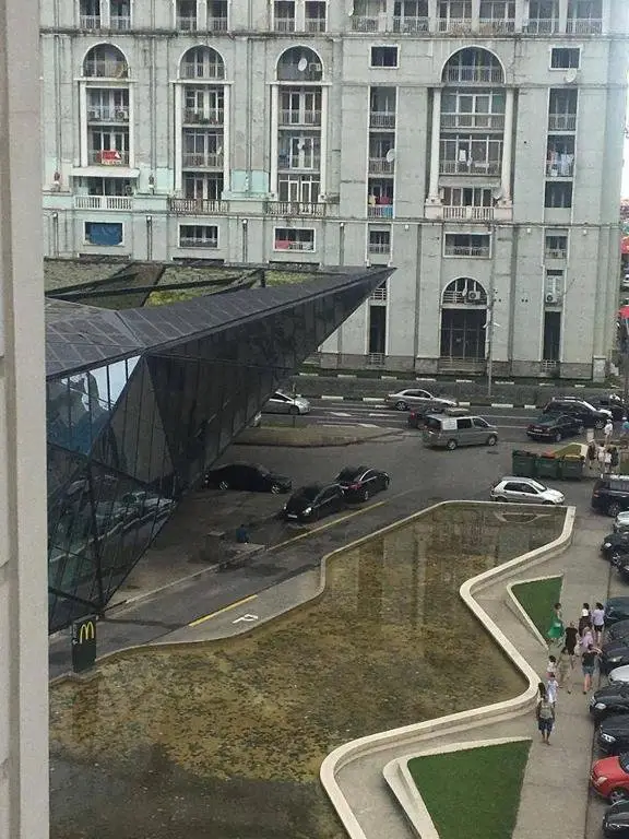 Батуми: Batumi Gorgiladze 94