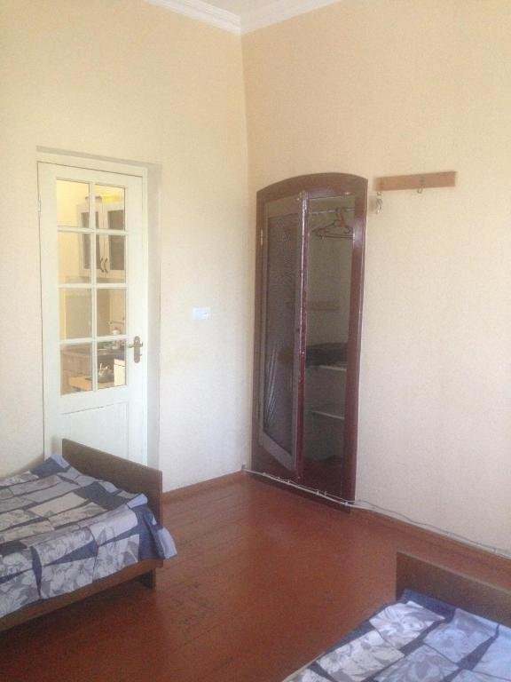 Тбилиси: Apartment on Grishashvili 19