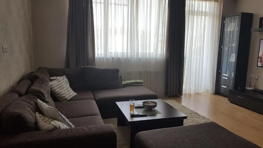 Тбилиси: 2 bedroom apartment