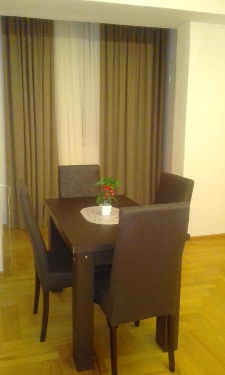 Тбилиси: 2 room apartment in the center of Tbilisi