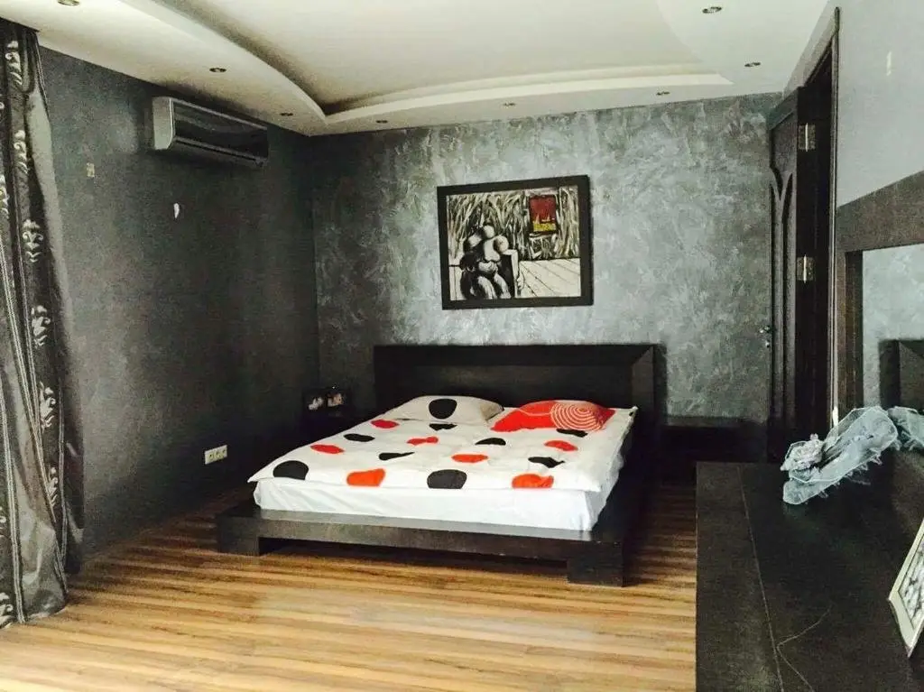 Батуми: Apartment on Gorgiladze Street N37