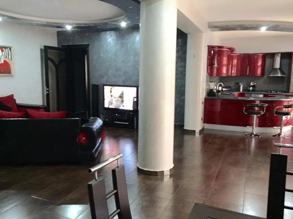 Батуми: Apartment on Gorgiladze Street N37