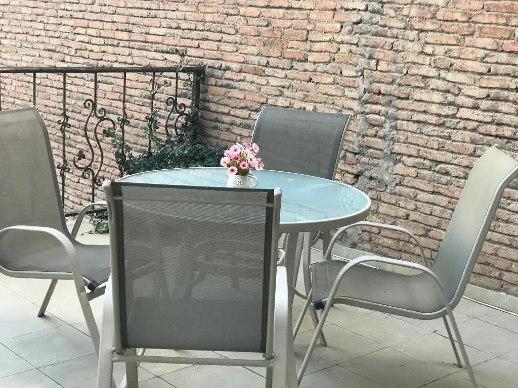 Тбилиси: 27 Abano Street