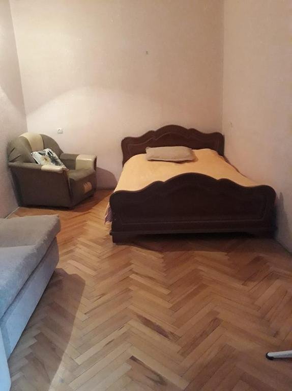 Тбилиси: 10 Saint Petersburg Street