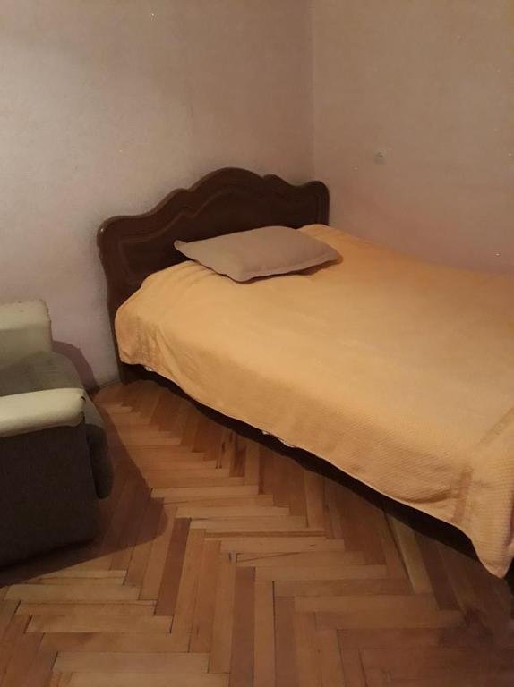 Тбилиси: 10 Saint Petersburg Street