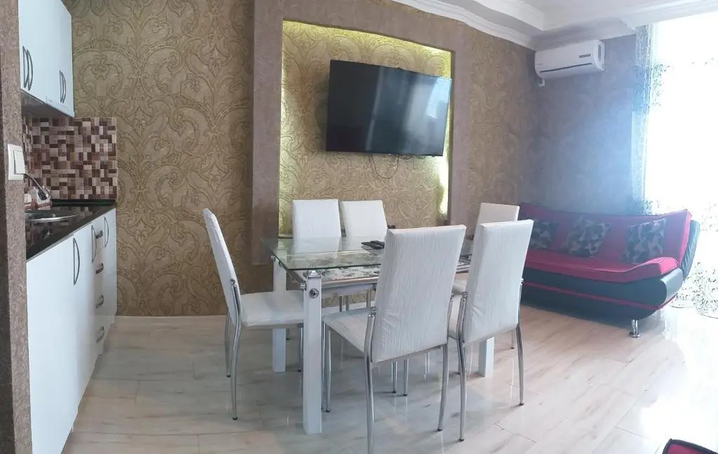 Батуми: Apartament In Orbi Residence 4