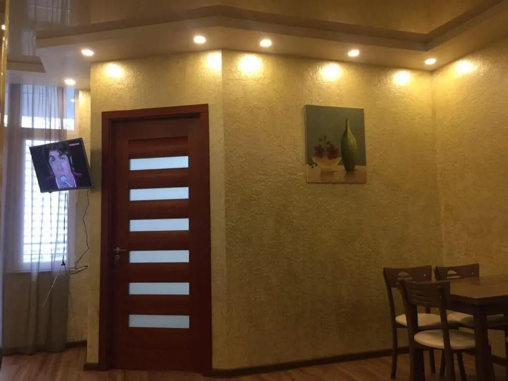 Батуми: apartament 144
