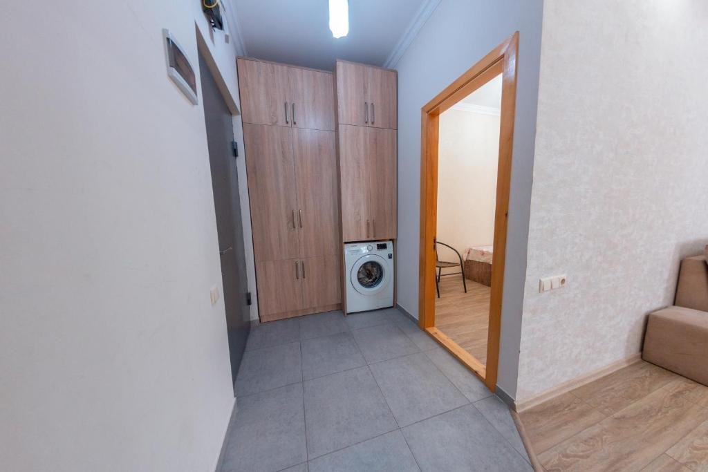Батуми: 5 Apartment in one Boulding - near Stadium