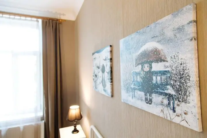 Тбилиси: -30%??Sunny apartment w/a balcony city center??