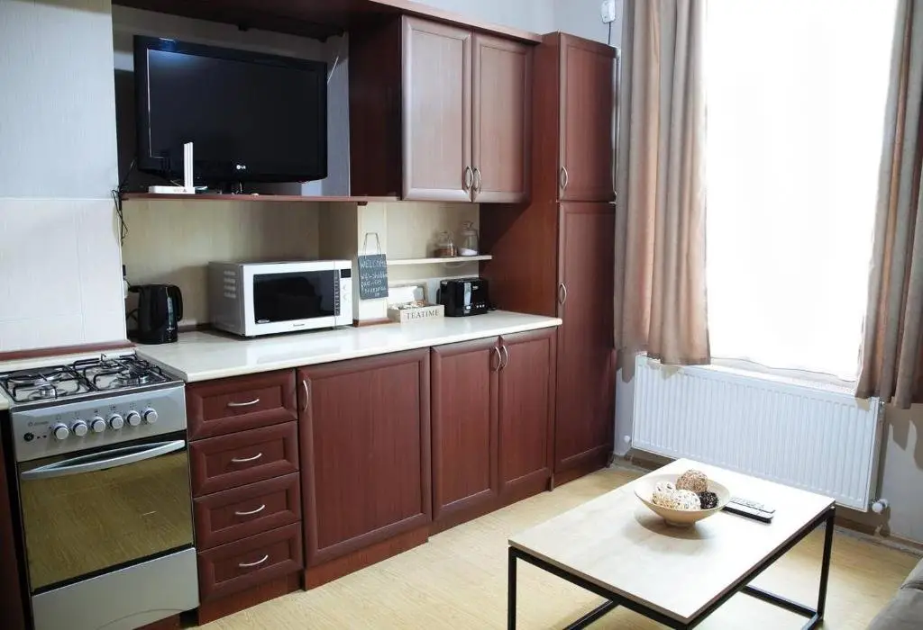 Тбилиси: -30%??Sunny apartment w/a balcony  city center??