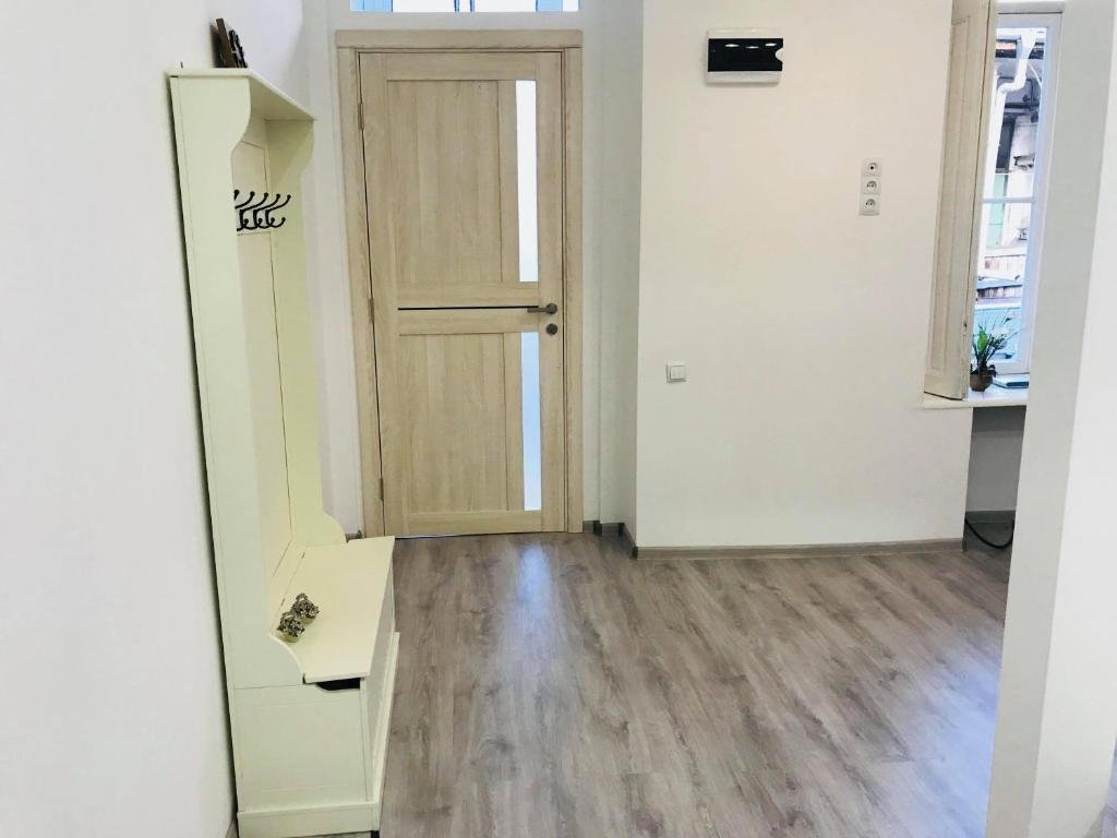 Тбилиси: Apartament Kikodze 13