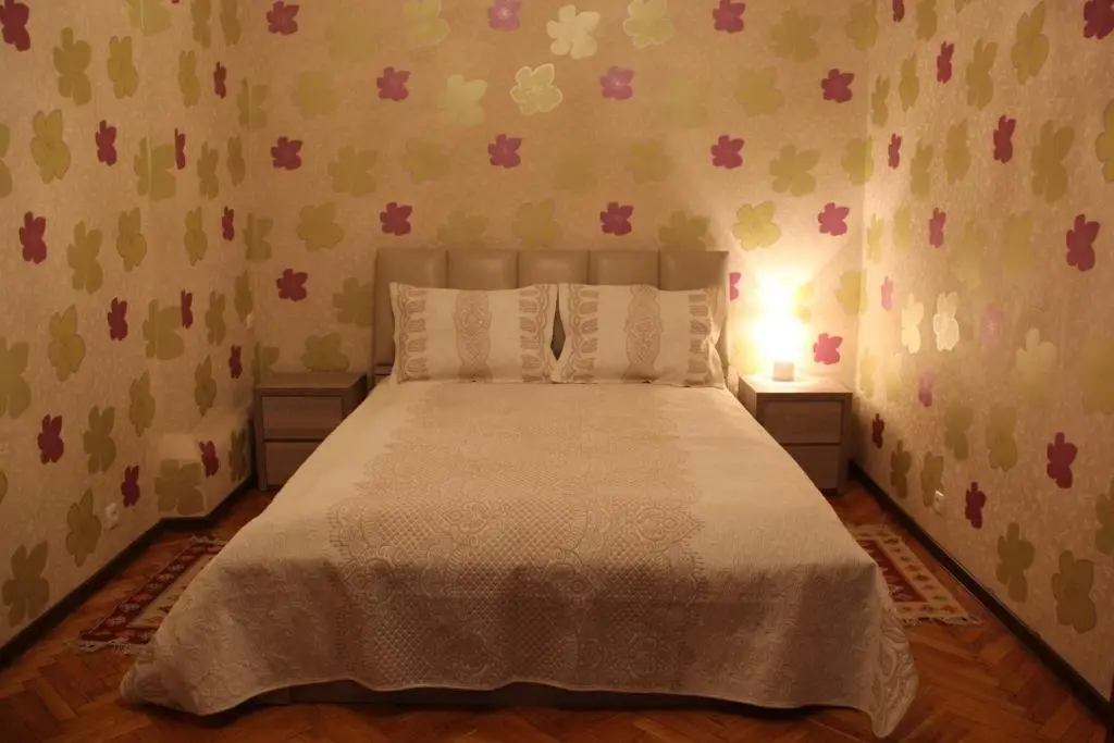 Тбилиси: 112 Ivane Javakhishvili Street