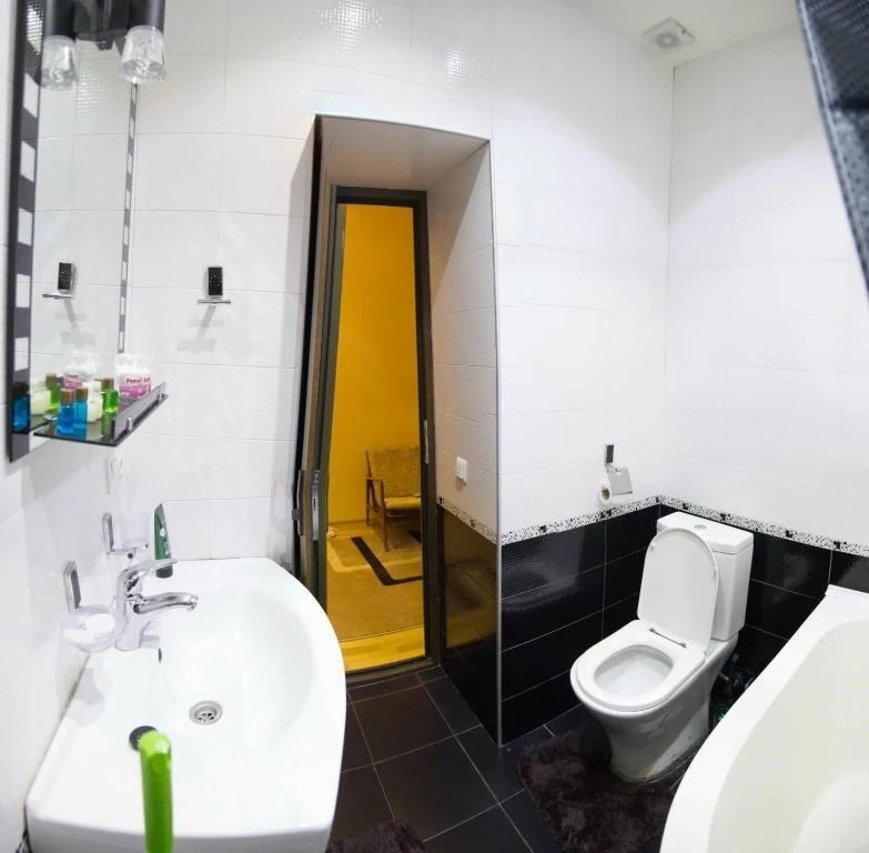Тбилиси: 88 Davit Aghmashenebeli Avenue