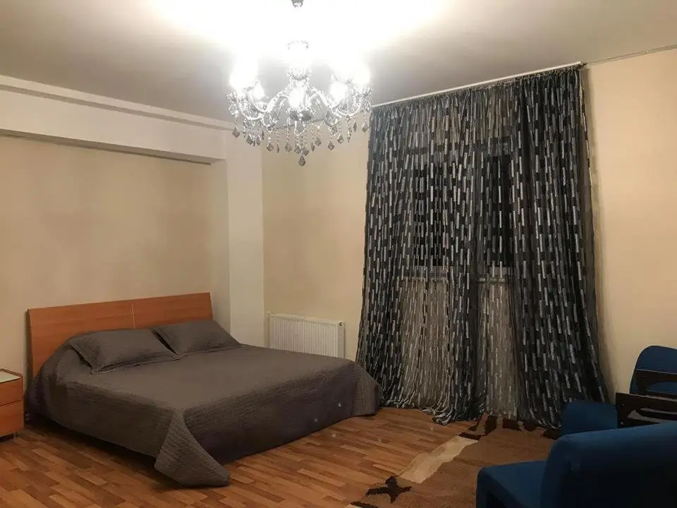 Тбилиси: 10 Nino Zhvania Street