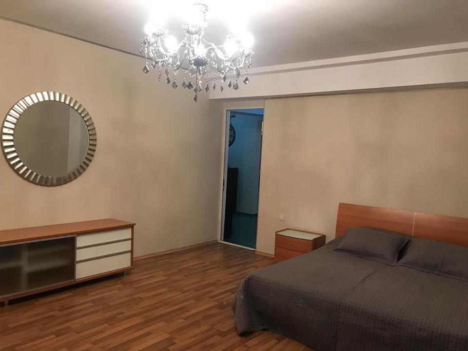 Тбилиси: 10 Nino Zhvania Street