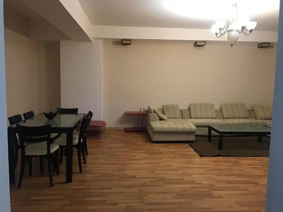 Тбилиси: 10 Nino Zhvania Street