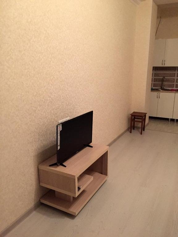 Тбилиси: Apartment at Tsereteli Avenue