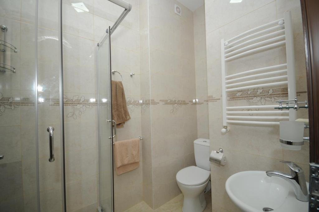 Тбилиси: apartamenti300aragveli