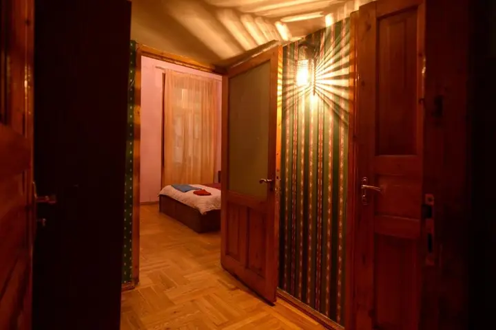 Тбилиси: Agmashenebeli Charming Appartment N2
