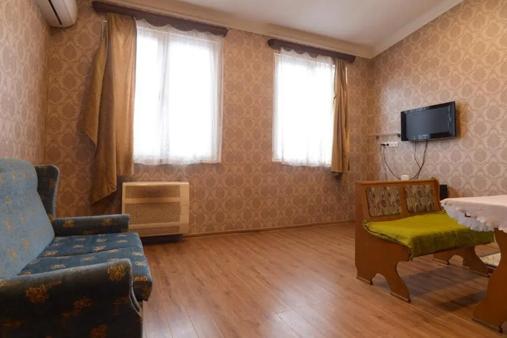 Тбилиси: Agmashenebeli Charming Appartment N2