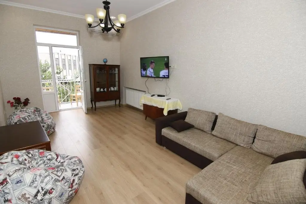 Тбилиси: Best Location near FABRIKA. 65 sq/m