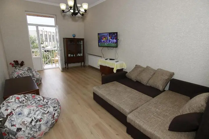 Тбилиси: Best Location near FABRIKA. 65 sq/m