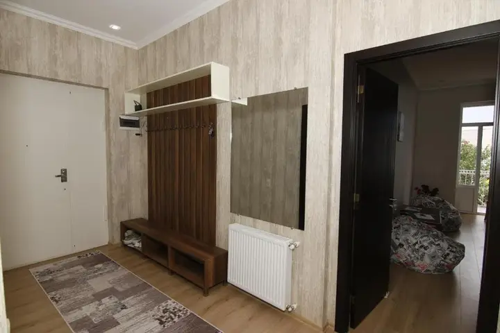 Тбилиси: Best Location near FABRIKA. 65 sq/m