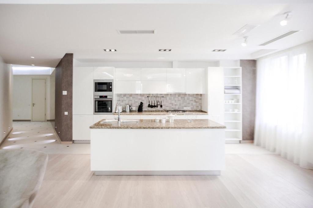 Тбилиси: 2B Luxury Apartment
