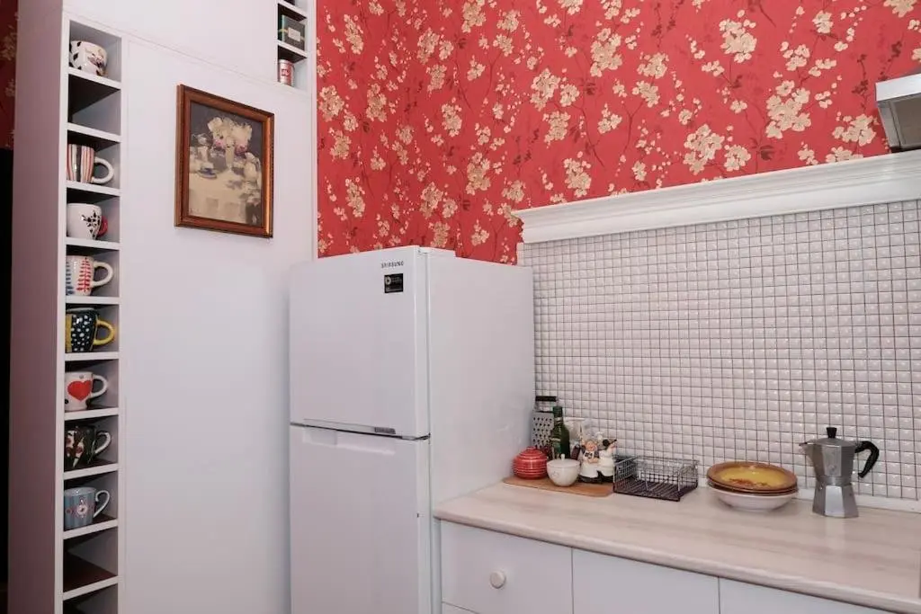 Тбилиси: 19th Century Apartment in Old Tbilisi